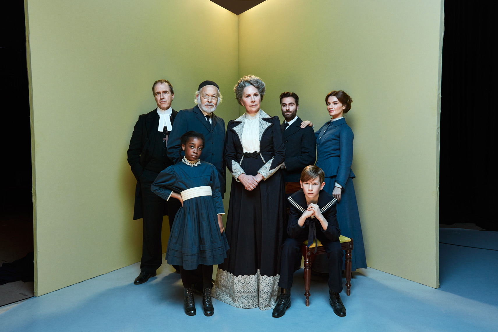 Cast of Fanny & Alexander at the Old Vic